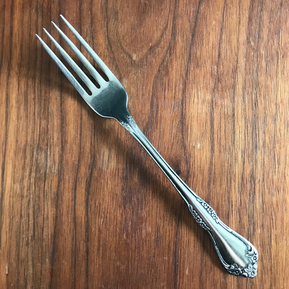 Oneida MANSFIELD Amadeus Stainless (Rogers Deluxe) Glossy Flatware 1 dinner fork